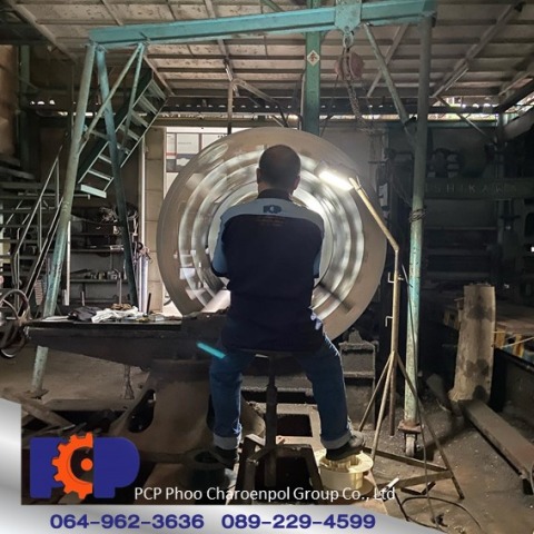 ซ่อมเครื่องจักรทำงานระบบไฮดรอลิค